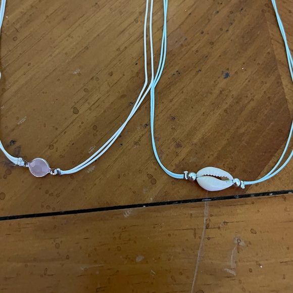 Bundle of 5 Woman’s chokers from Clares (never worn, but tags removed) - Picture 3 of 4